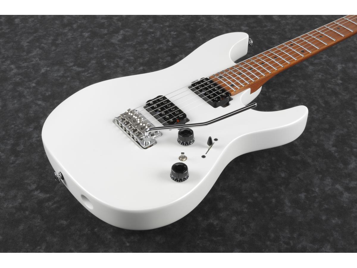 Ibanez AZ2402-PWF Pearl white flat - BimotorDJ